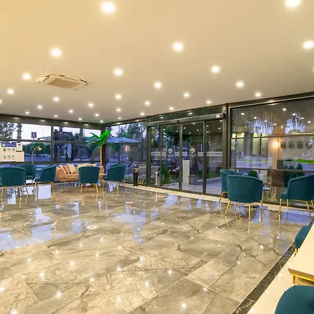 Leaf Port Otel 4*